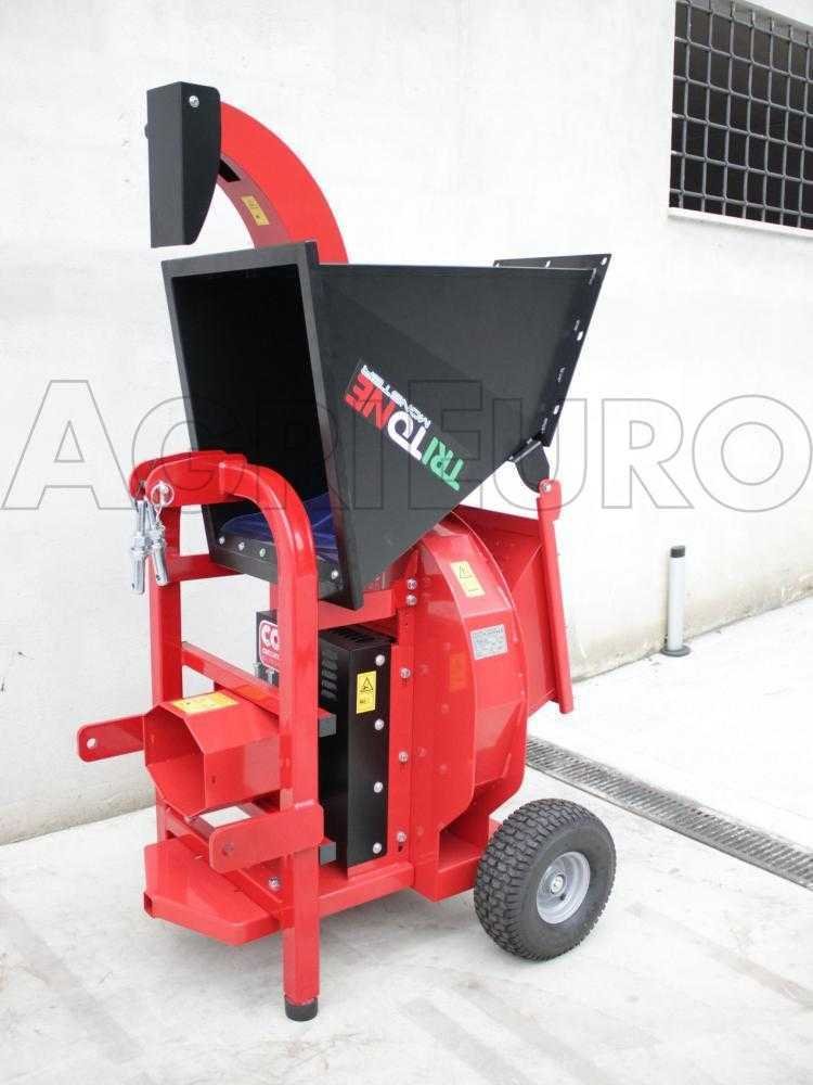 ceccato tritone monster p.t.o. broyeur de branches pour tracteur professionnel ceccato tritone monster p.t.o. broyeur de branches pour tracteur professionnel