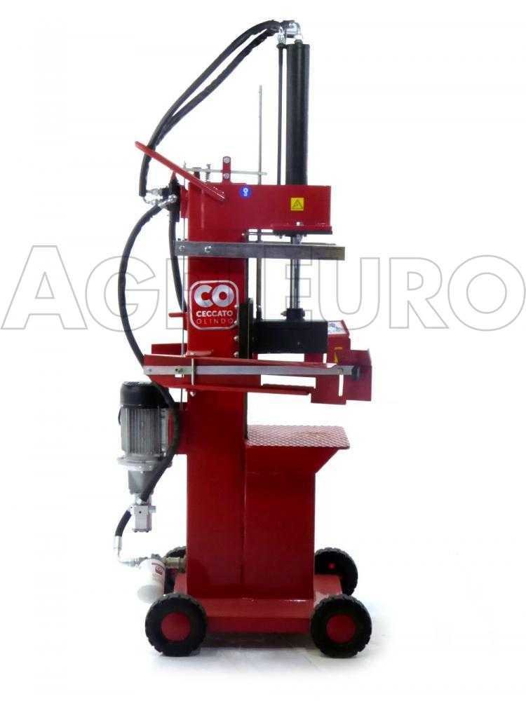 ceccato bull sple13r4 fendeuse à bois électrique verticale 230v ceccato bull sple13r4 fendeuse à bois électrique verticale 230v